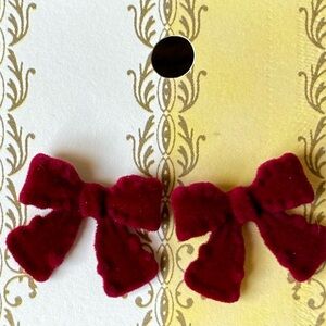 Velvet maroon cute bow post earrings